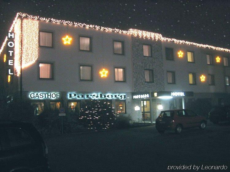 Hotel Parsberg Puchheim Extérieur photo
