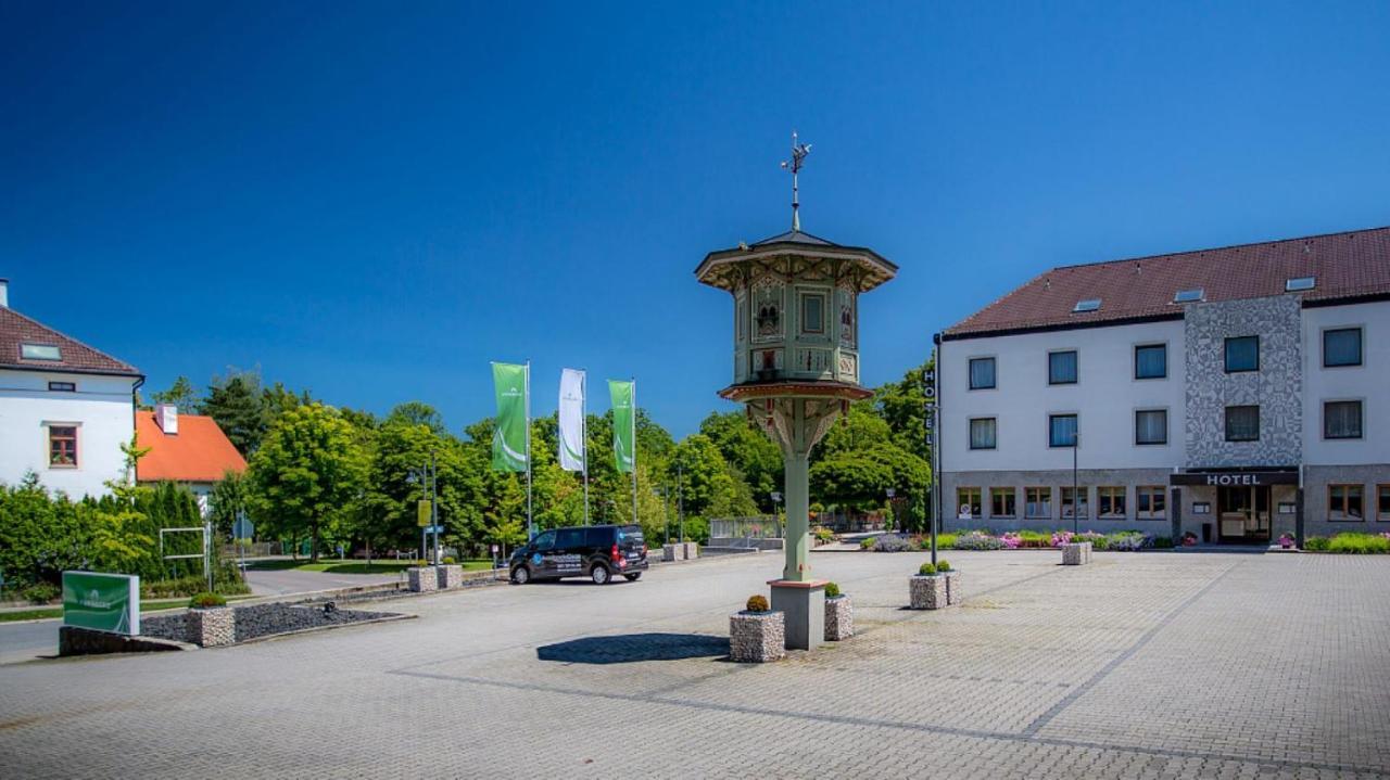 Hotel Parsberg Puchheim Extérieur photo